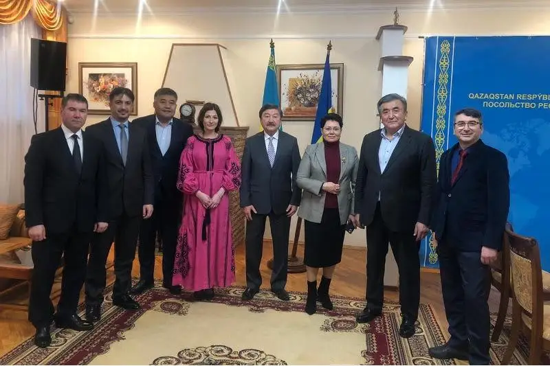 В Киеве состоялась встреча руководителей дипмиссий – стран ССТГ и МИД Украины с генсеком ТЮРКСОЙ