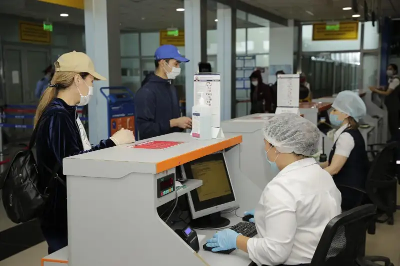 У прибывших в Атырау из Египта без ПЦР-справок пассажиров коронавирус не обнаружен