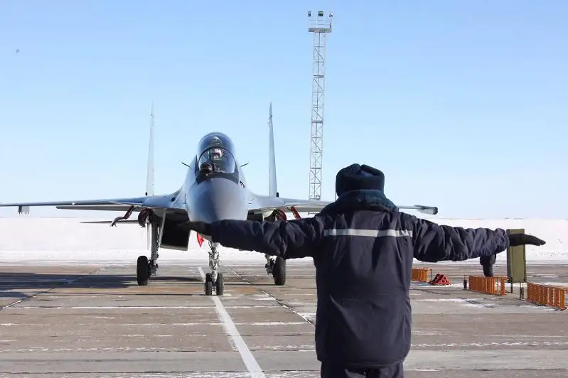 Истребителями Су-30СМ пополнилась карагандинская авиационная база