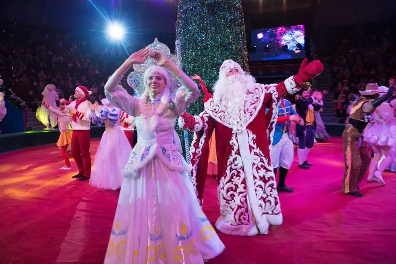 Сказку под куполом цирка подарил детям на Новый год Фонд Первого Президента