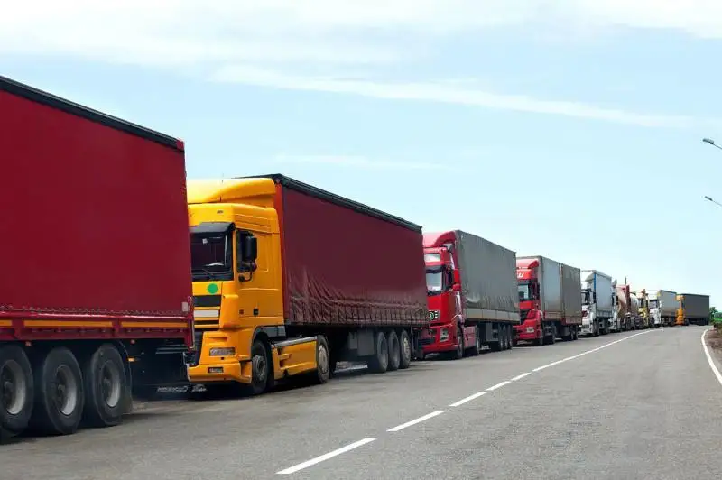 В Правительстве объяснили большую очередь на пункте пропуска «Нур жолы» - «Хоргос»