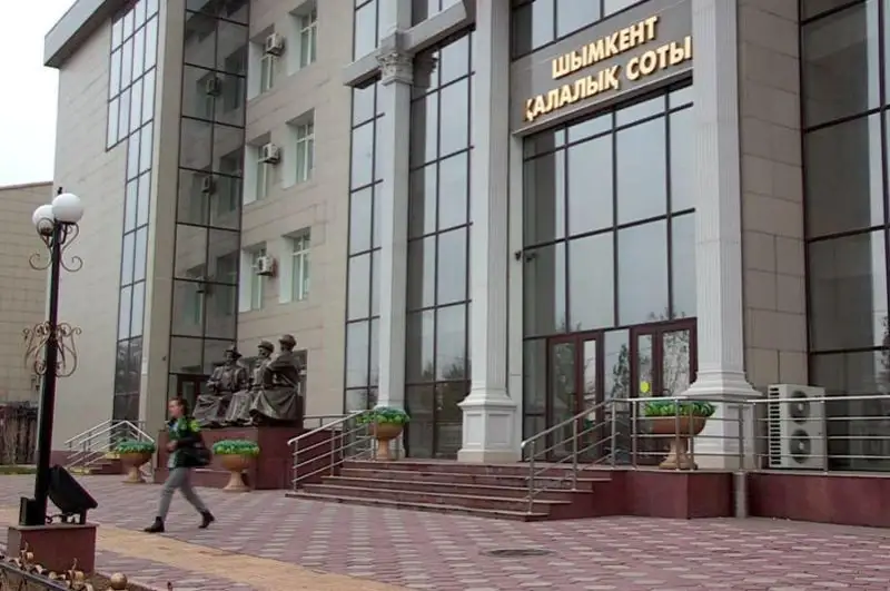 В районных и приравненных к ним судах Шымкента прошел День открытых дверей