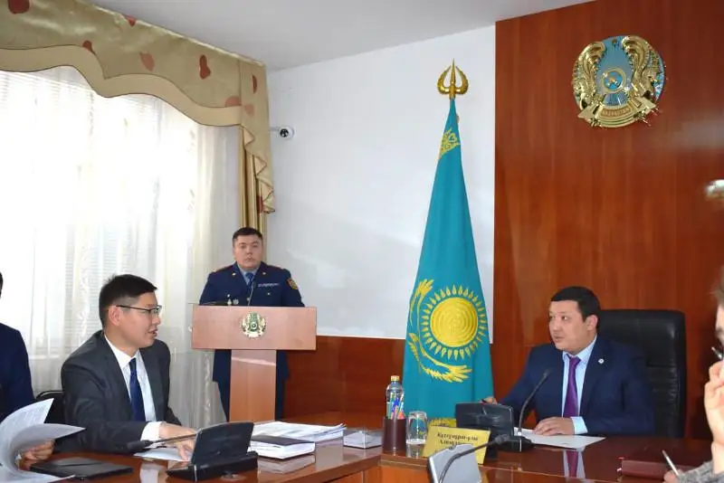 Обеспечить безопасность учащихся школ поручил аким Атырау