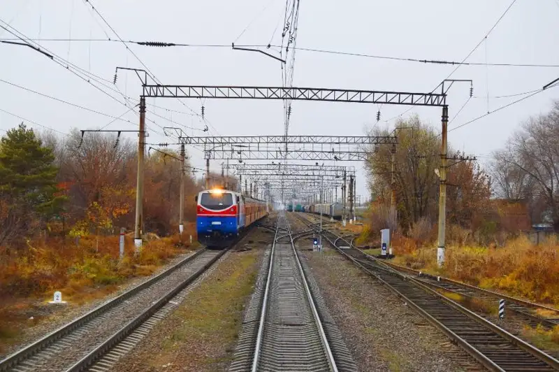 Более 500 зданий планируют закупить для отдыха работников КТЖ