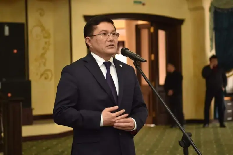 Ветеранов Шымкента поздравили с Днем независимости Казахстана