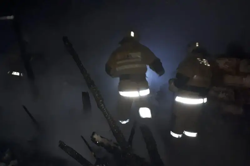 Спасатели предотвратили взрыв газовых баллонов в ВКО