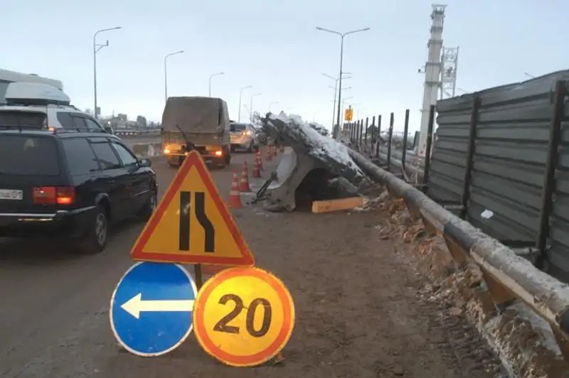 Движение на мосту по Богенбай батыра в Нур-Султане частично перекрыто