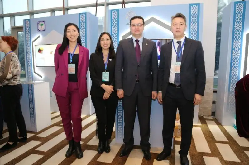 Дни казахстанской медицины проходят в Таджикистане