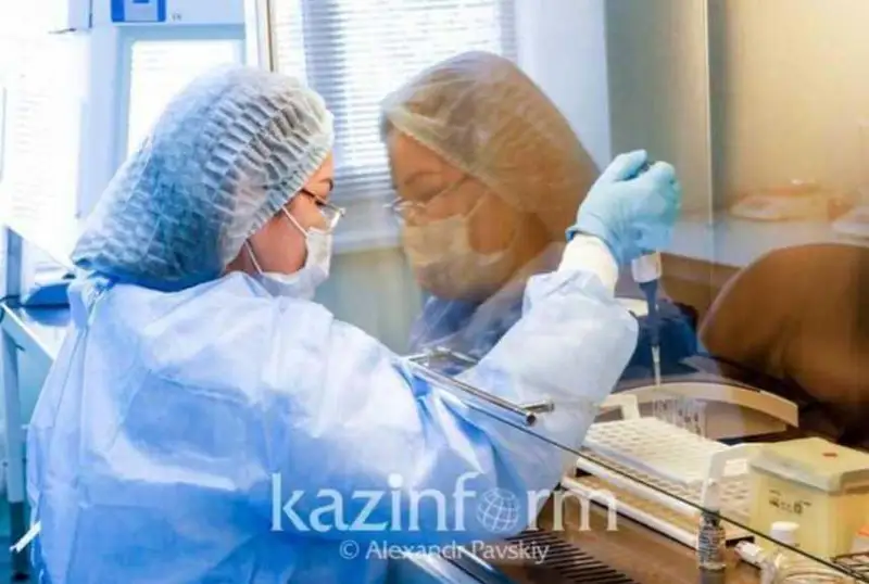 Свыше 60 казахстанцев заболели коронавирусом за сутки