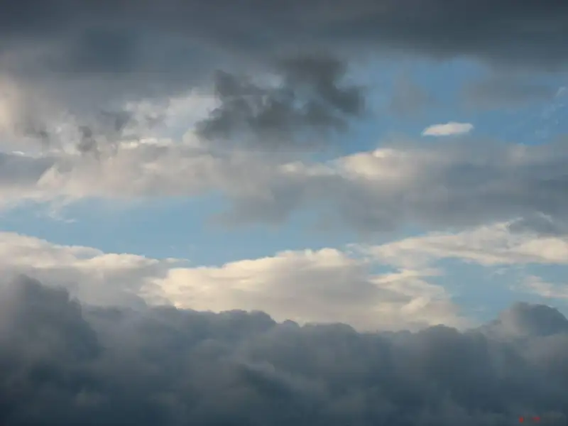 Неблагоприятные метеоусловия ожидаются в восьми городах Казахстана