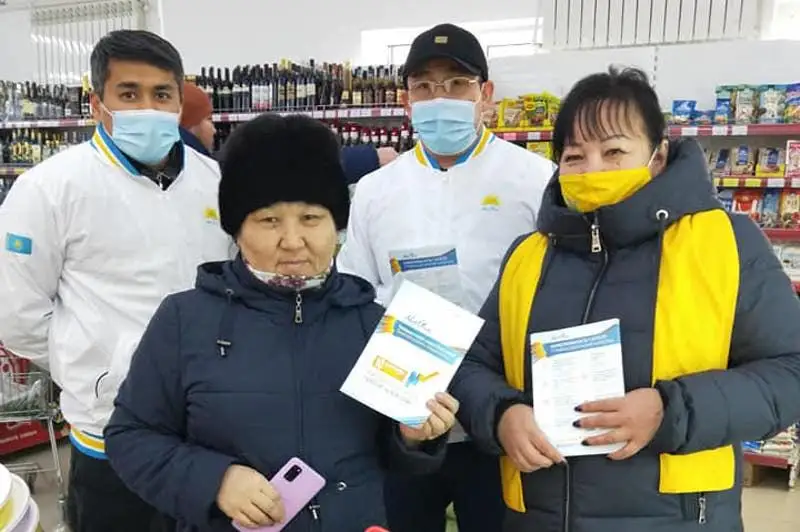 Кандидаты от Nur Otan в депутаты маслихата  встретились с жителями Актау