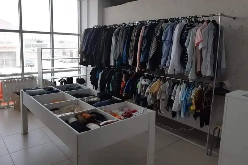 В Атырау успешно работает благотворительный магазин