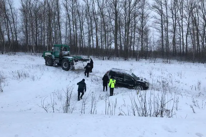 16 раз за сутки непогоды пришли на помощь водителям костанайские полицейские
