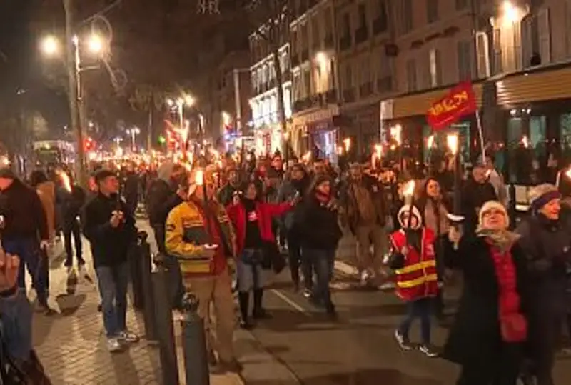 Французы готовятся к общенациональной забастовке