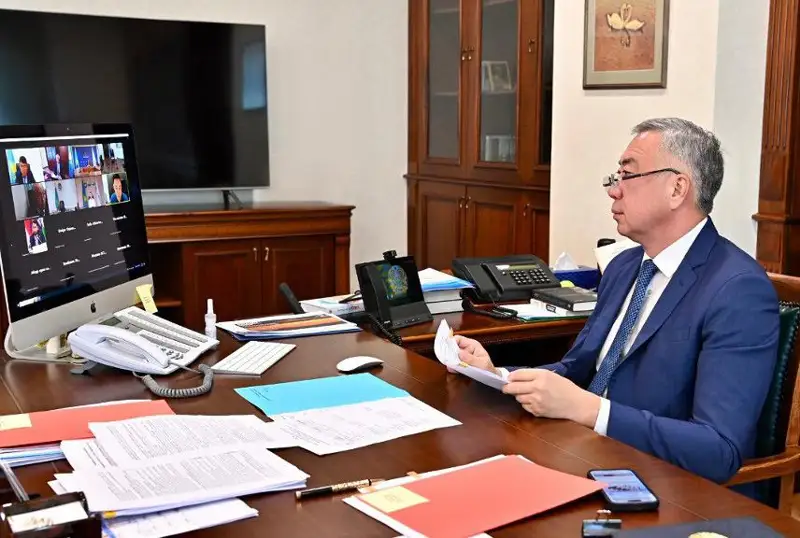 Запрет на импорт курятины из России чреват ростом цен - вице-премьер РК