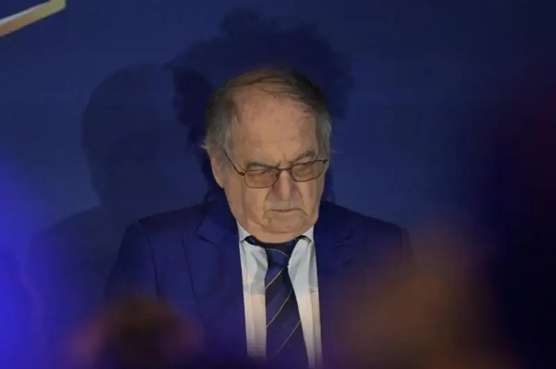 Глава Федерации футбола Франции извинился за высказывания в адрес Зидана