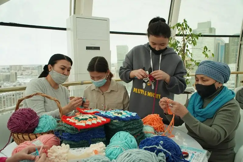 Шестиметровую эко-елку из пряжи свяжут для столицы к Новому году