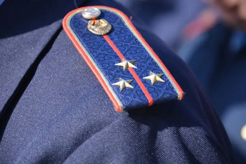 Полицейские спасли из огня 59-летнего мужчину в Караганде