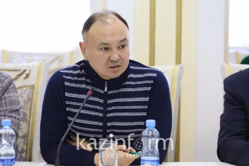 Политолог об итогах  года: Самый главный аспект -  сохранение социальной стабильности в стране