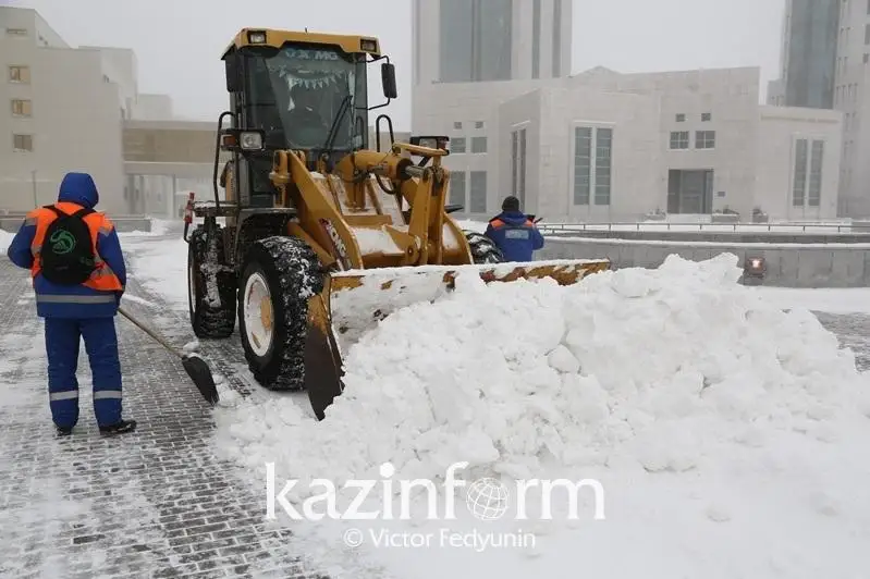 Более 10 тысяч кубометров снега вывезли в столице