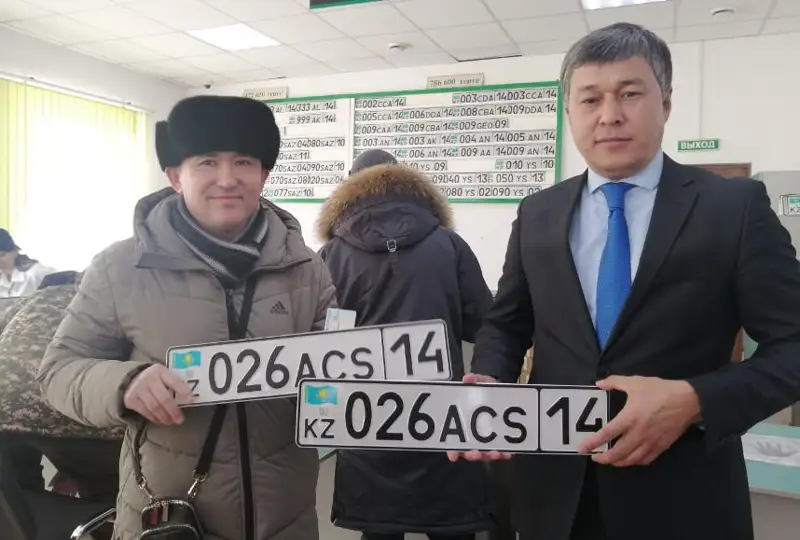 Павлодарец по акции легализовал иностранное авто за 25 минут