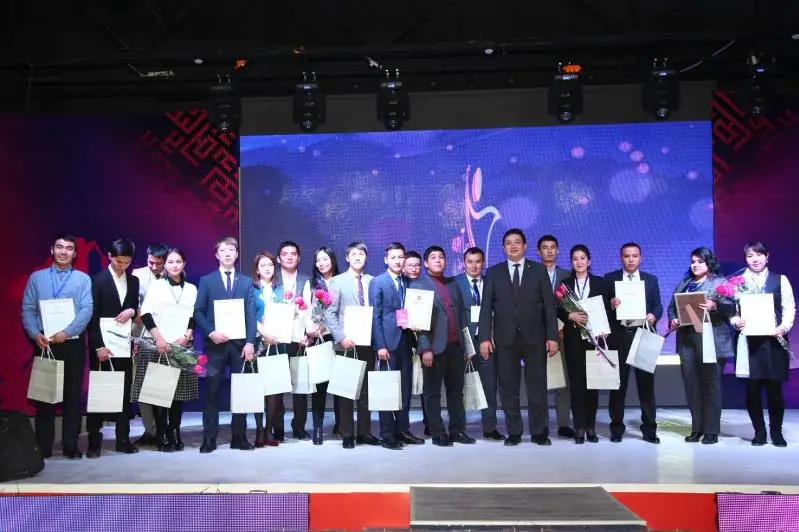 Свыше 1 млрд тенге выделено на поддержку молодежи Туркестанской области в 2019 году