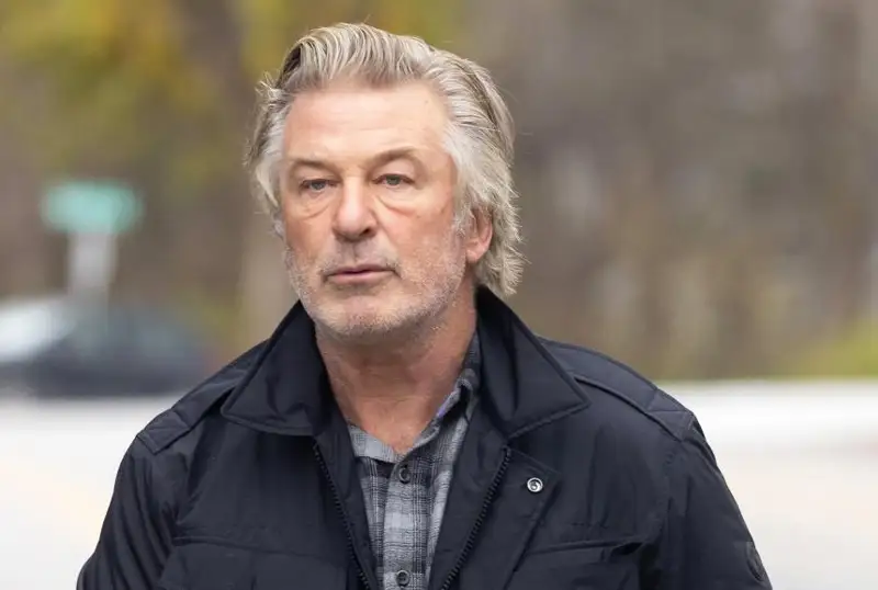 Алеку Болдуину предъявят обвинение в непредумышленном убийстве