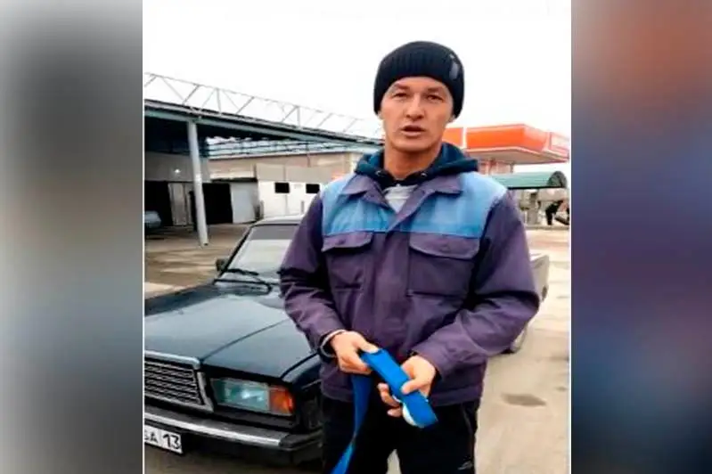 Я убедился, что стражи порядка отзывчивы и готовы прийти на выручку - автолюбитель