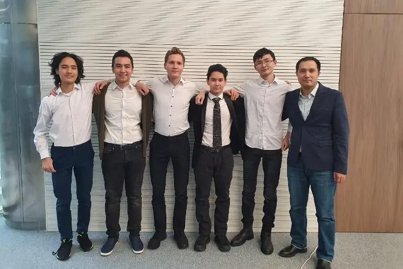 Казахстан завоевал три «серебра» и две «бронзы» на международной олимпиаде по физике