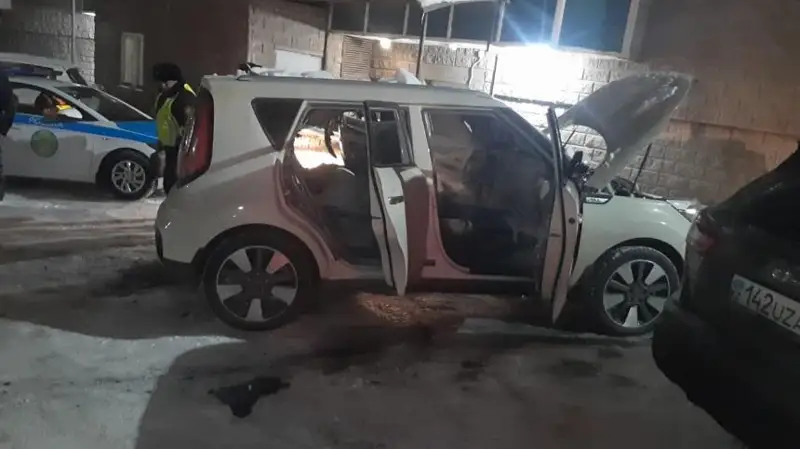 МВД держит на контроле расследование поджога автомобиля журналиста Динары Егеубаевой