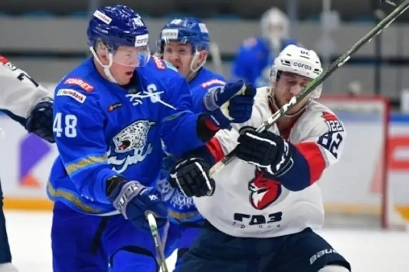 «Барыс» на выезде сыграет с нижегородским «Торпедо»