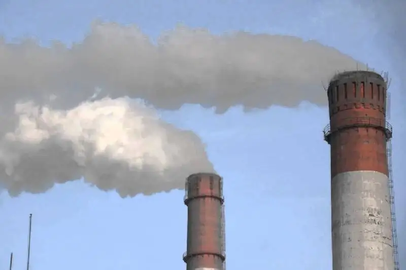 О неблагоприятных метеоусловиях в городах страны рассказали синоптики