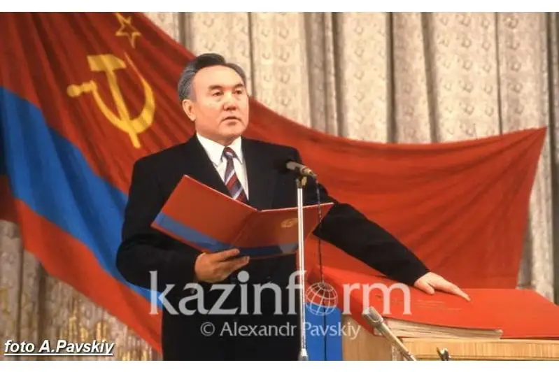 Первая инаугурация Назарбаева и принятие Независимости: как освещались события