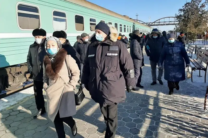 Трудиться во благо пассажирам - Питер Штурм ознакомился с железнодорожным сервисом в Кызылорде