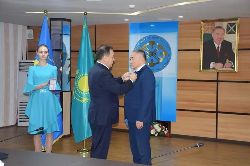 Уборщица, вахтер, водитель: кто получил награды в профсоюзе