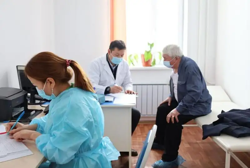 Бригада ведущих врачей выехала в Экибастуз