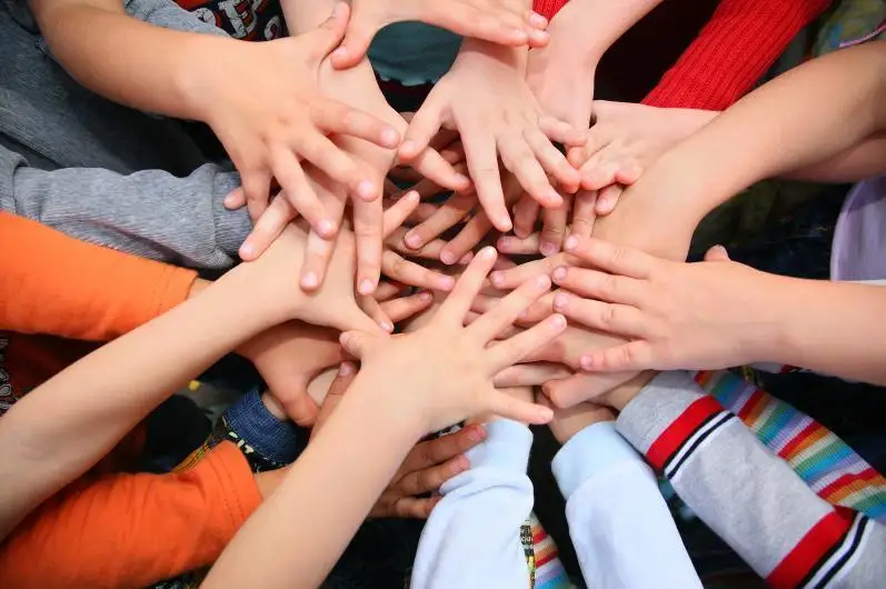 Более 100 мероприятий в рамках Года волонтеров провело Агентство по делам госслужбы