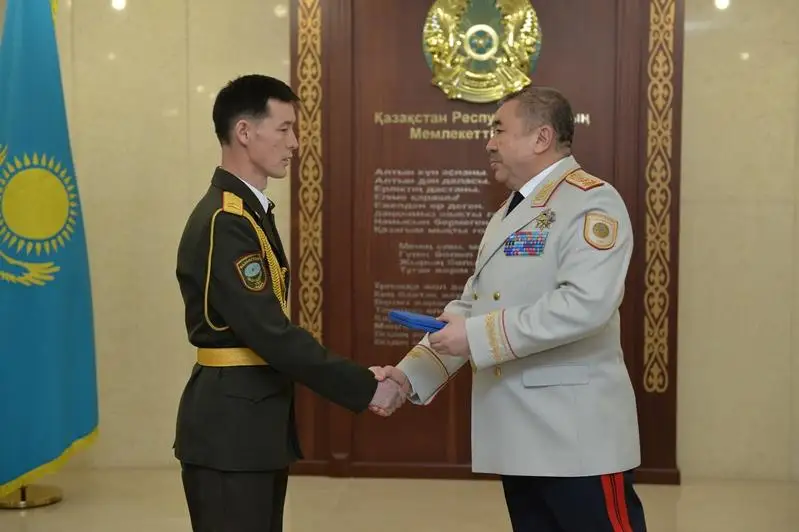 Указом Главы государства 32 сотрудникам ОВД  присуждены госнаграды