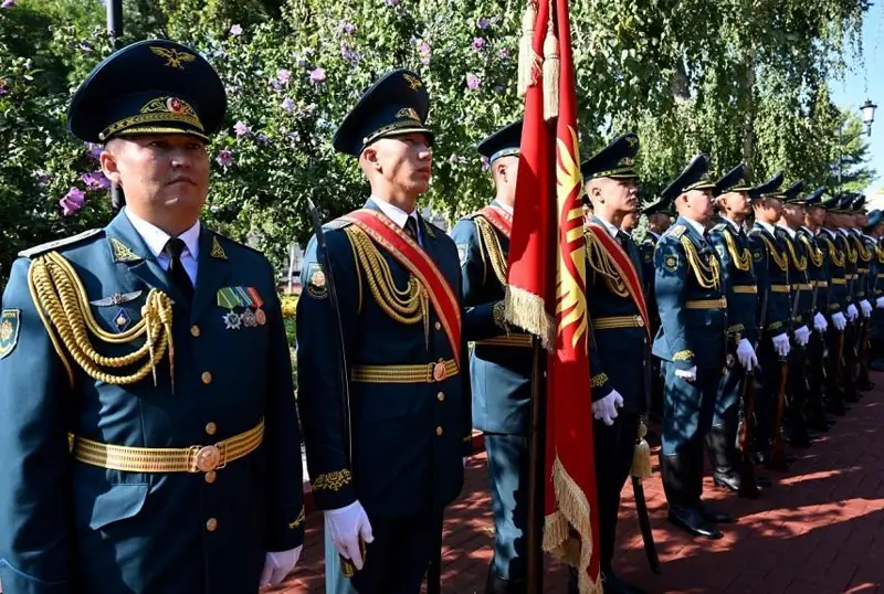 Кыргызстан празднует 32-ую годовщину независимости