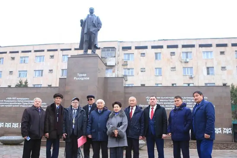Международная научная конференция к 125-летию Турара Рыскулова прошла в Шымкенте