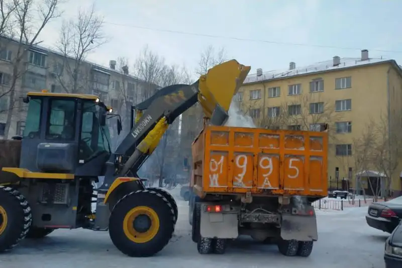 Свыше 21 тысячи кубометров снега вывезли за ночь из столицы