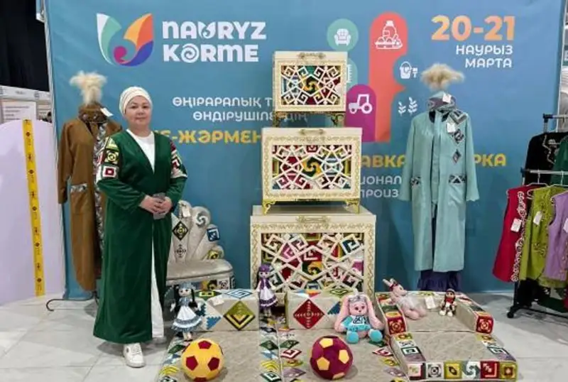 Продукцию в национальном стиле представили жамбылцы на выставке в Шымкенте