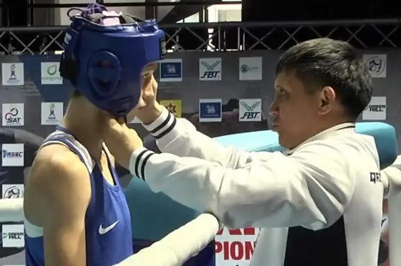 Казахстанка отправила в нокдаун представительницу Таиланда