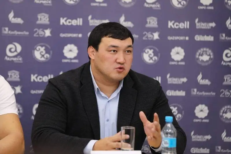 Мы должны приложить все усилия, чтобы поднять статус қазақ куресі - чемпион мира