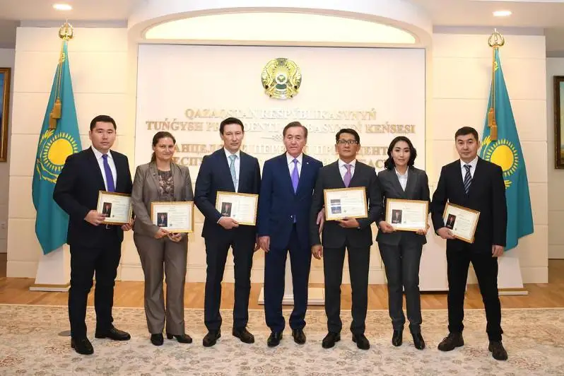 Группа журналистов отмечена благодарностью Елбасы