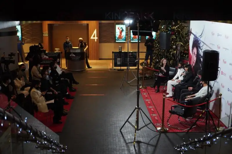 Джет Ли заговорил на казахском языке: премьера фильма «Мулан» состоялась в Алматы