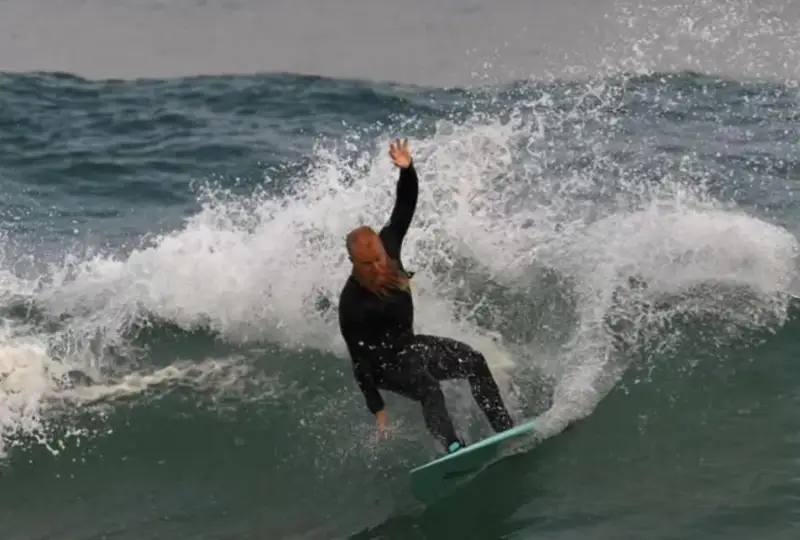Австралиец побил мировой рекорд продолжительности занятий серфингом