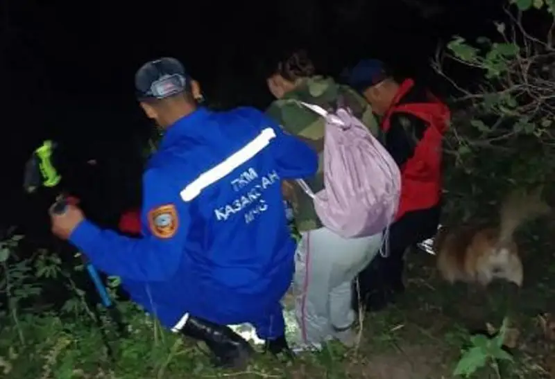 Двое туристов потерялись в ущелье Котырбулак