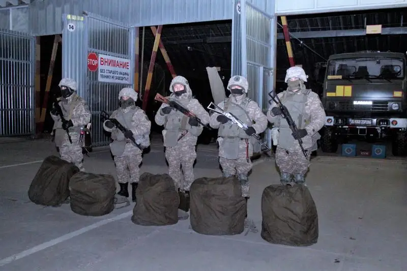 Новый учебный год начался в Вооруженных силах Казахстана