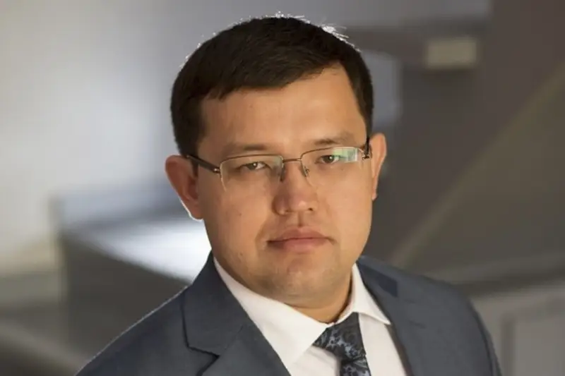 Олжас Худайбергенов освобожден от должности внештатного советника Президента РК